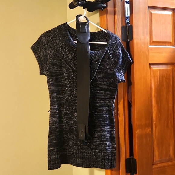 Women's Sweater, size medium, No Boundaries - Picture 1 of 5